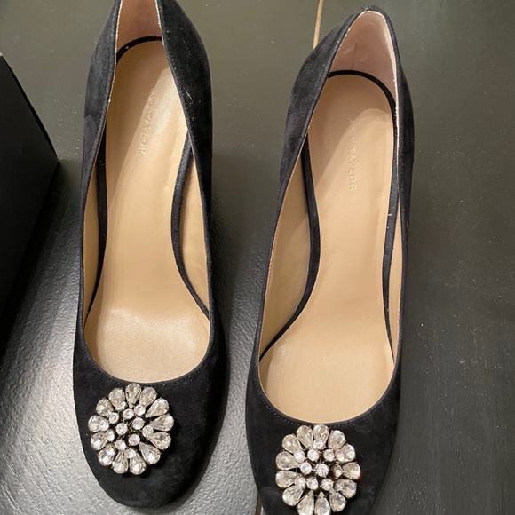 Ann Taylor Black Suede Block Heel with Crystal Detail - Size 9 - Picture 3 of 11